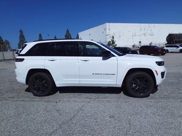 new 2024 Jeep Grand Cherokee 4xe car, priced at $51,382