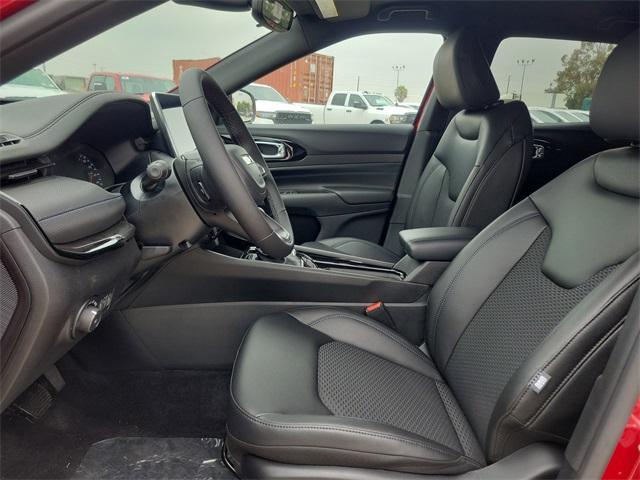 new 2025 Jeep Compass car, priced at $27,980