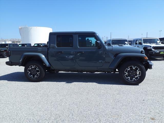 new 2024 Jeep Gladiator car, priced at $46,669