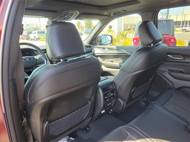 new 2025 Jeep Grand Cherokee car, priced at $37,804
