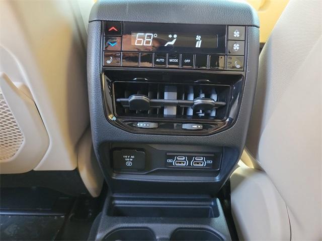 new 2025 Jeep Grand Cherokee L car, priced at $46,069