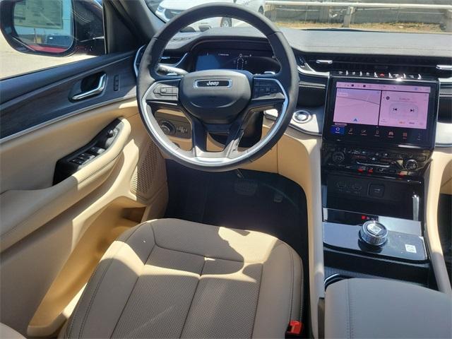 new 2025 Jeep Grand Cherokee L car, priced at $46,069