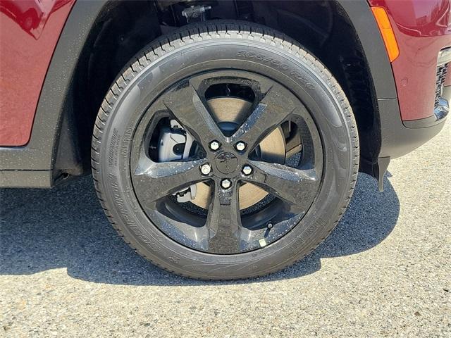 new 2025 Jeep Grand Cherokee L car, priced at $46,069