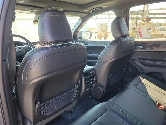 new 2025 Jeep Grand Cherokee car, priced at $42,266