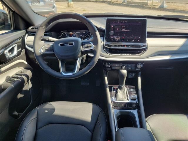 new 2025 Jeep Compass car, priced at $28,352