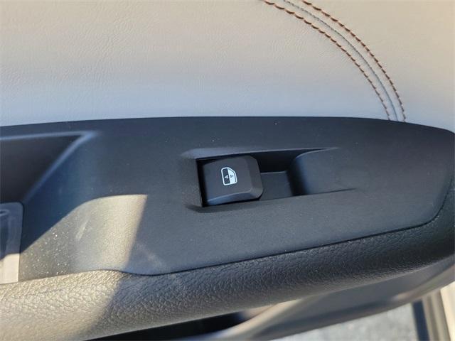 new 2025 Jeep Compass car, priced at $28,352