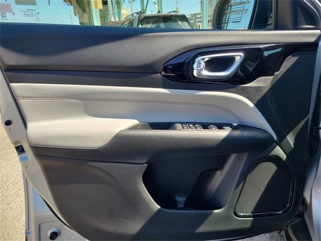 new 2025 Jeep Compass car, priced at $28,352