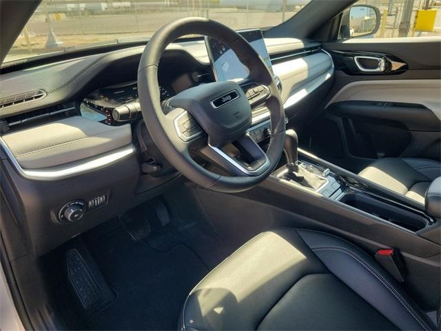 new 2025 Jeep Compass car, priced at $28,352