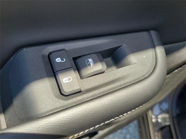 new 2025 Jeep Grand Cherokee L car, priced at $46,069