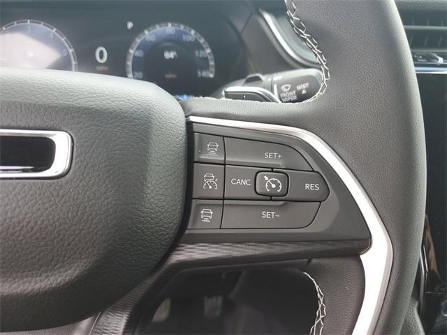 new 2025 Jeep Grand Cherokee car, priced at $32,658