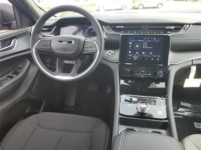 new 2025 Jeep Grand Cherokee car, priced at $34,666