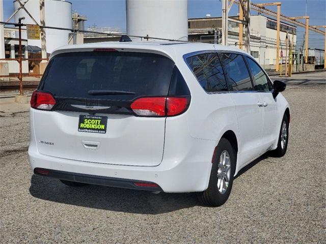 new 2025 Chrysler Voyager car, priced at $40,190