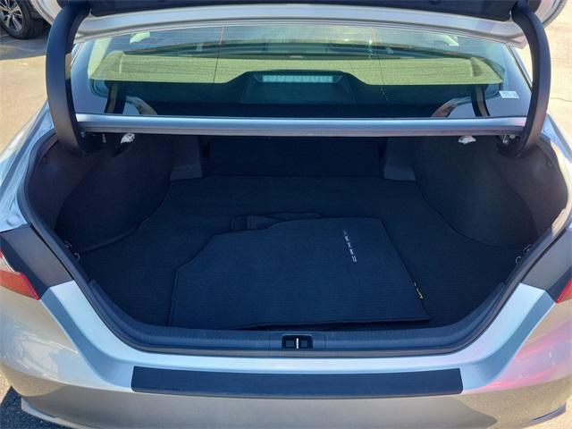 used 2022 Toyota Camry Hybrid car, priced at $28,492