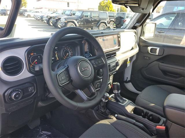 new 2025 Jeep Wrangler car, priced at $47,258