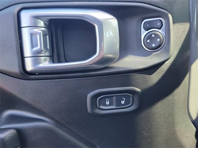 used 2022 Jeep Wrangler Unlimited car, priced at $37,983