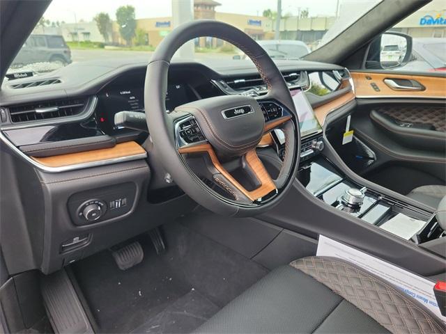 new 2025 Jeep Grand Cherokee L car, priced at $61,760