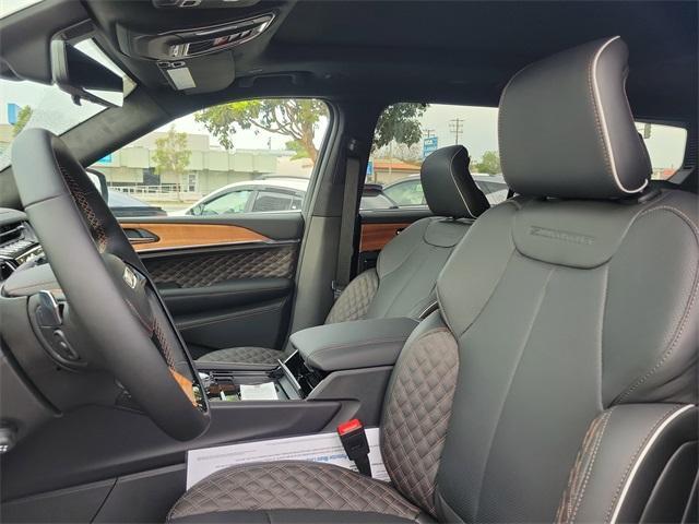 new 2025 Jeep Grand Cherokee L car, priced at $61,760