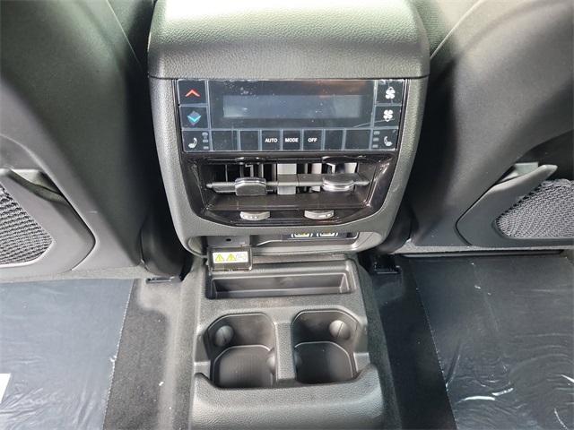 new 2025 Jeep Grand Cherokee L car, priced at $46,868