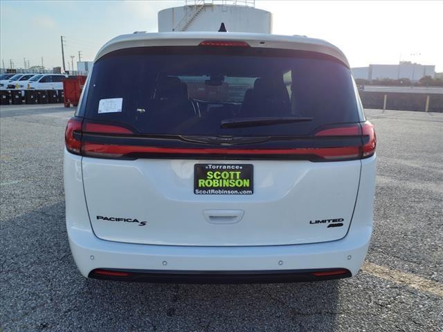 new 2024 Chrysler Pacifica car, priced at $49,100