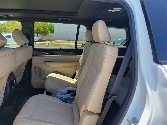 new 2025 Jeep Grand Cherokee L car, priced at $47,305