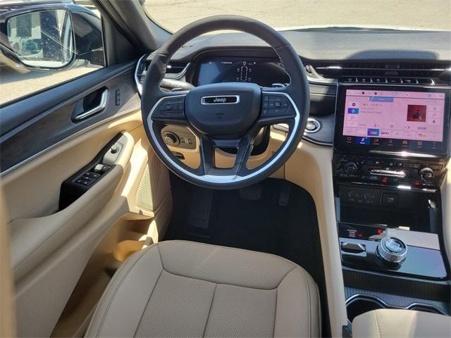 new 2025 Jeep Grand Cherokee L car, priced at $47,305