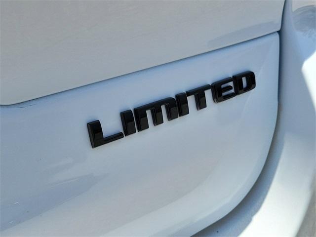 new 2025 Jeep Grand Cherokee L car, priced at $47,305