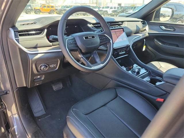 new 2025 Jeep Grand Cherokee L car, priced at $53,007