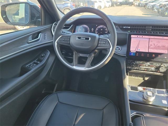 new 2025 Jeep Grand Cherokee car, priced at $38,777