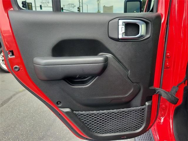 used 2022 Jeep Wrangler Unlimited car, priced at $31,992
