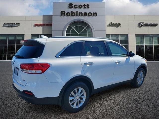 used 2016 Kia Sorento car, priced at $11,444