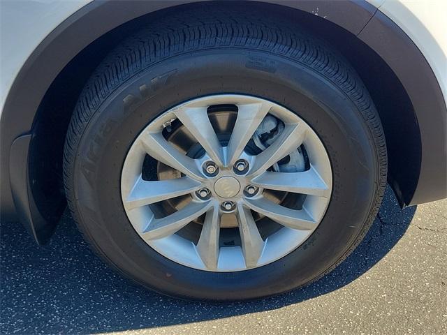 used 2016 Kia Sorento car, priced at $11,444