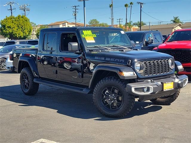 used 2025 Jeep Gladiator car, priced at $44,991