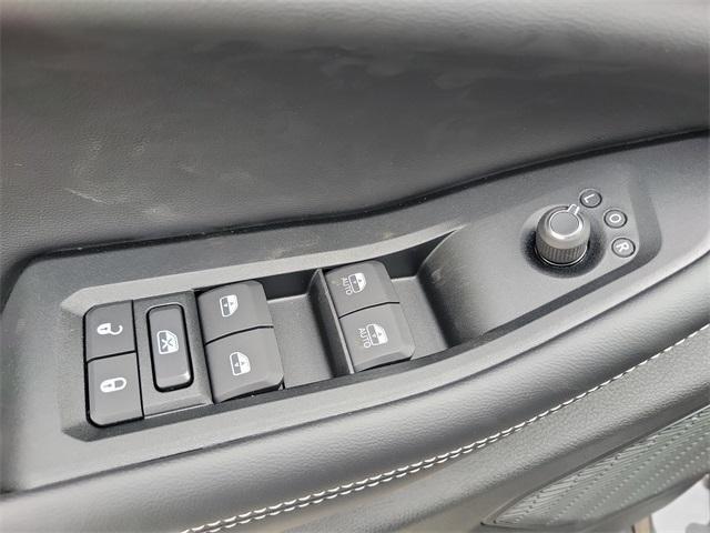 new 2025 Jeep Grand Cherokee car, priced at $41,445