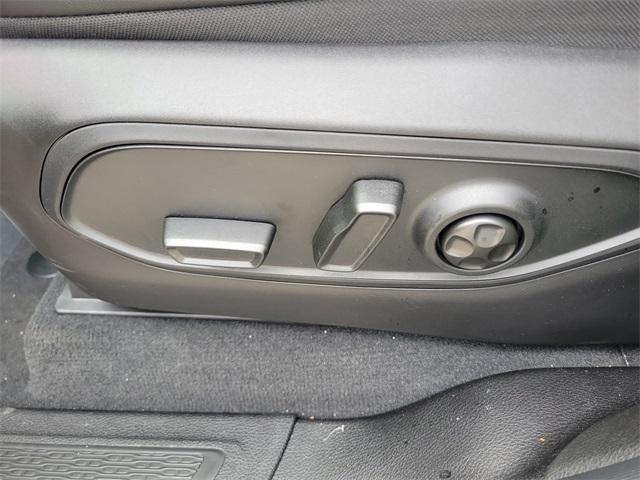 new 2025 Jeep Grand Cherokee car, priced at $41,445