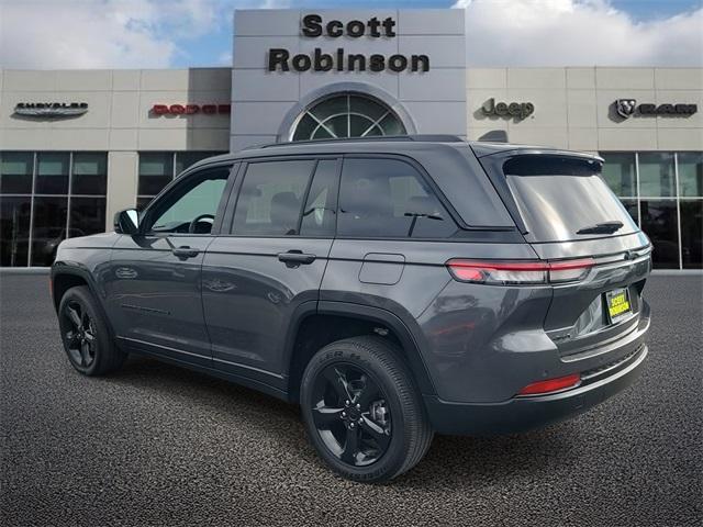 used 2023 Jeep Grand Cherokee car, priced at $32,804