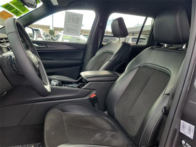 used 2023 Jeep Grand Cherokee car, priced at $32,804