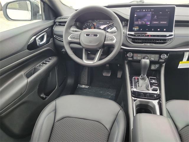 new 2025 Jeep Compass car, priced at $26,444