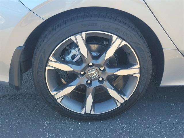 used 2025 Honda Civic Hybrid car, priced at $28,294