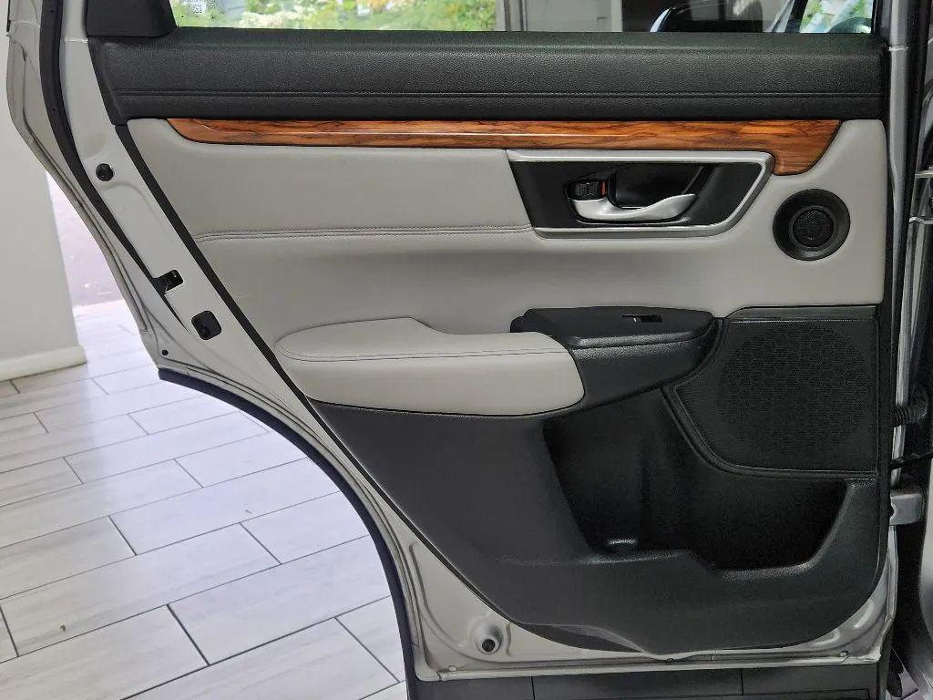used 2021 Honda CR-V car, priced at $25,499