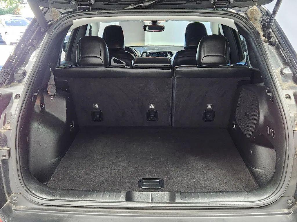 used 2020 Jeep Cherokee car, priced at $17,999