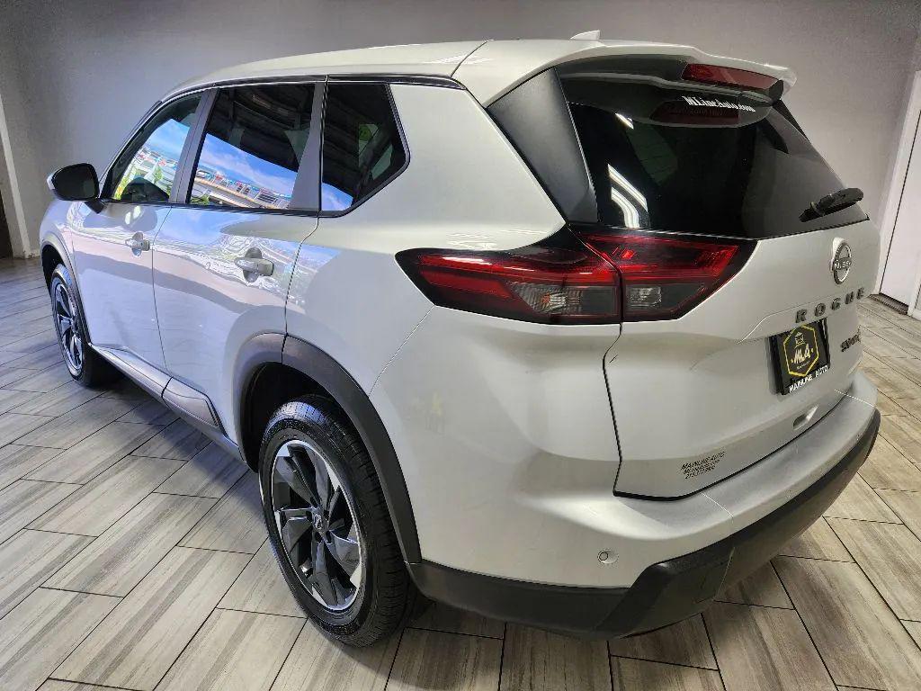 used 2024 Nissan Rogue car, priced at $22,499