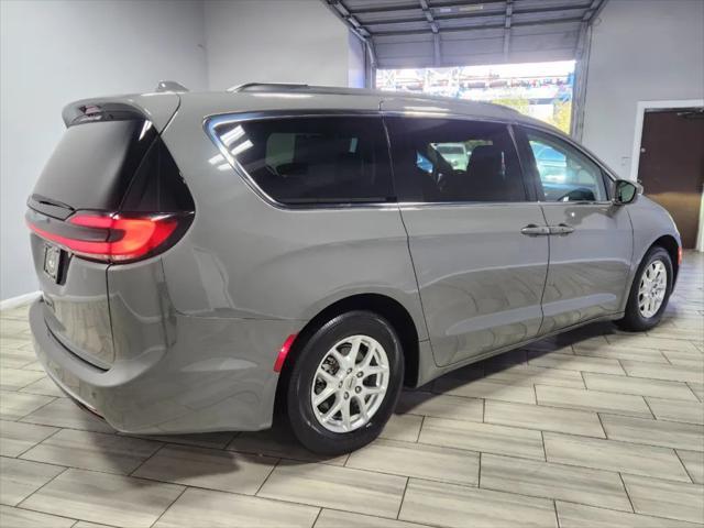 used 2022 Chrysler Pacifica car, priced at $24,995