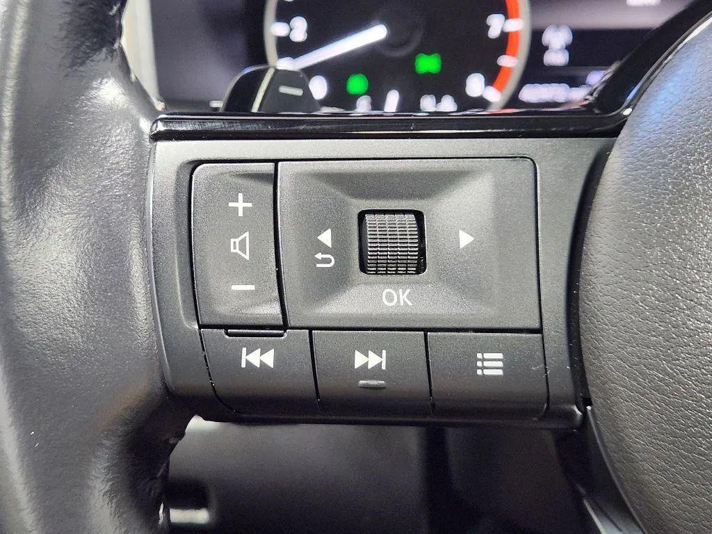 used 2022 Nissan Rogue car, priced at $24,999