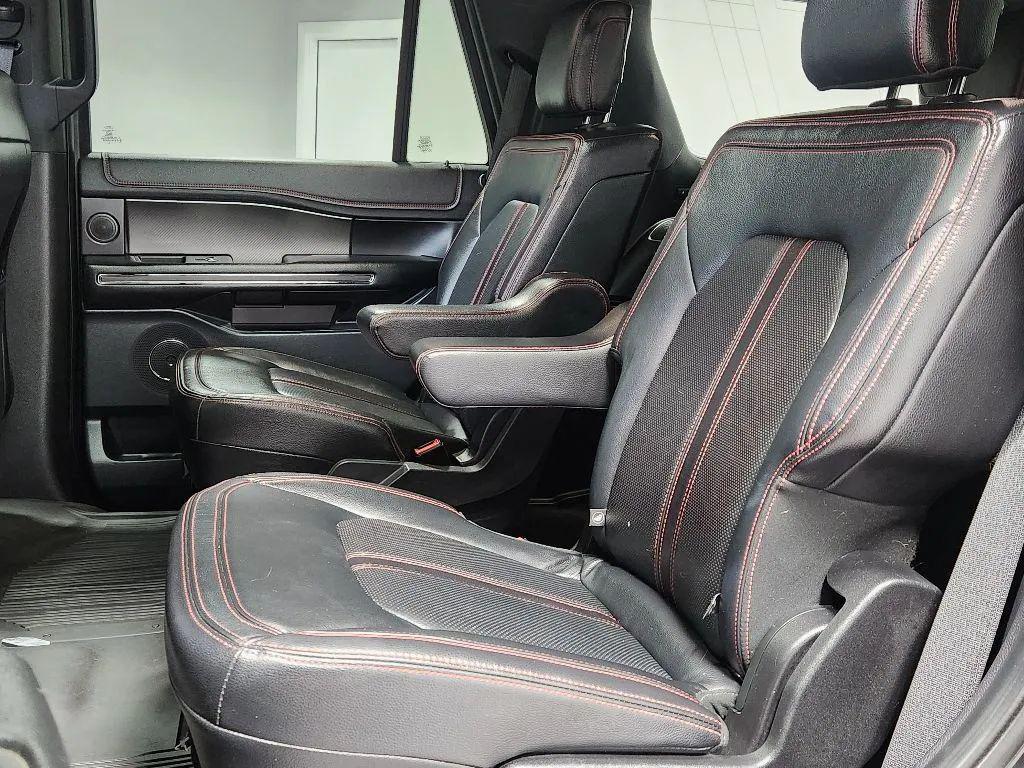 used 2019 Ford Expedition car, priced at $27,376