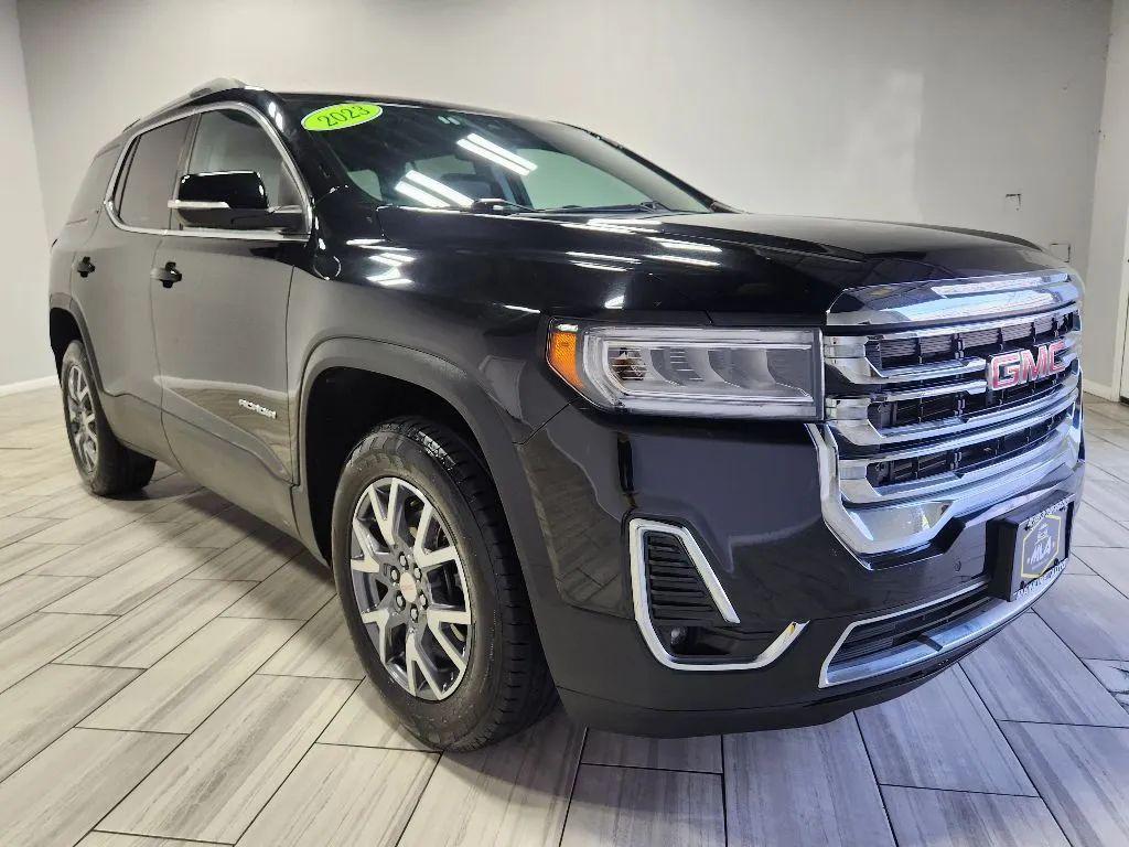 used 2023 GMC Acadia car, priced at $25,999