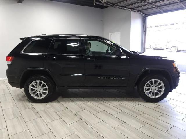 used 2022 Jeep Grand Cherokee car, priced at $22,999