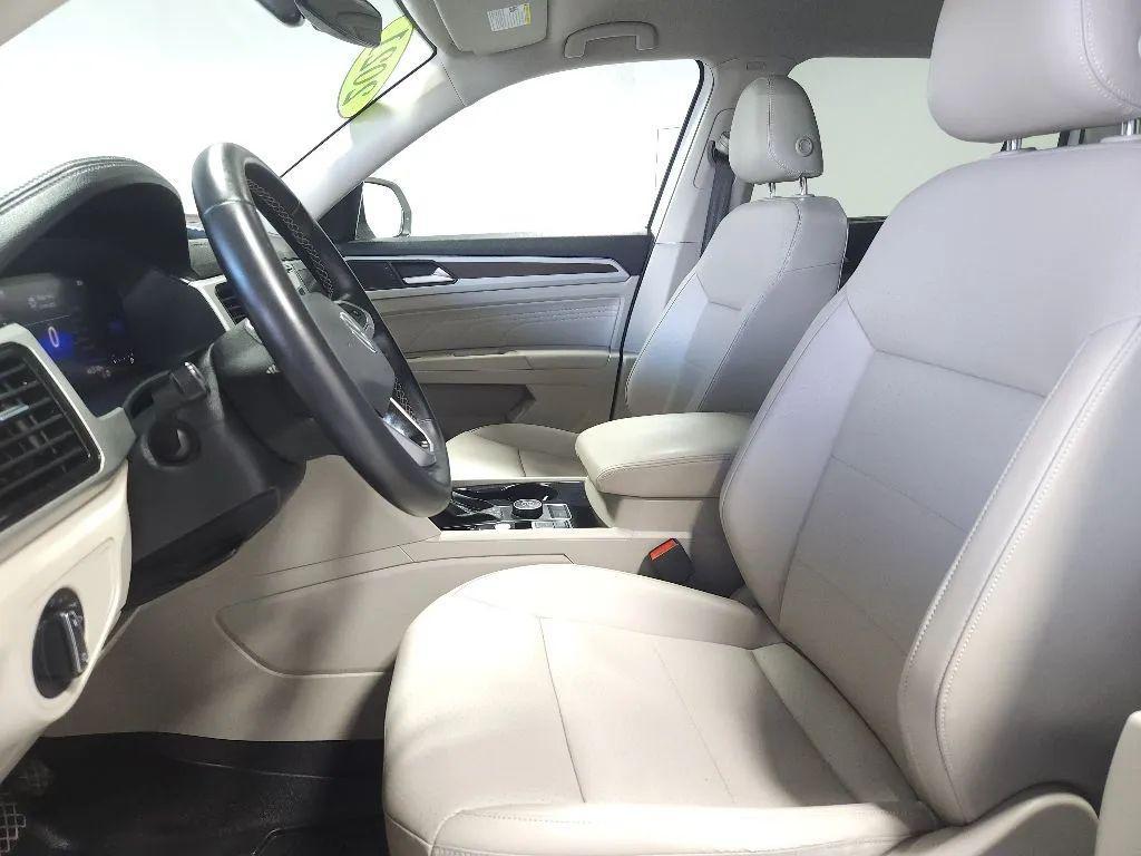 used 2022 Volkswagen Atlas car, priced at $26,999
