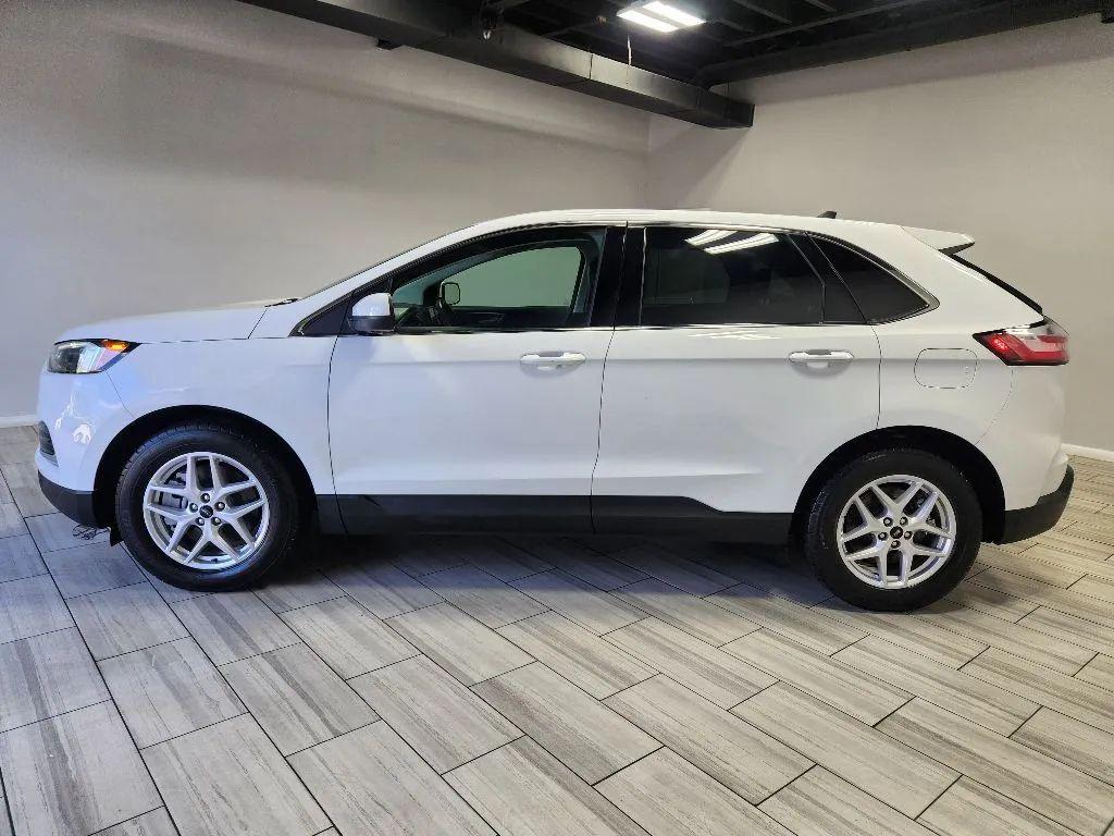 used 2024 Ford Edge car, priced at $21,499