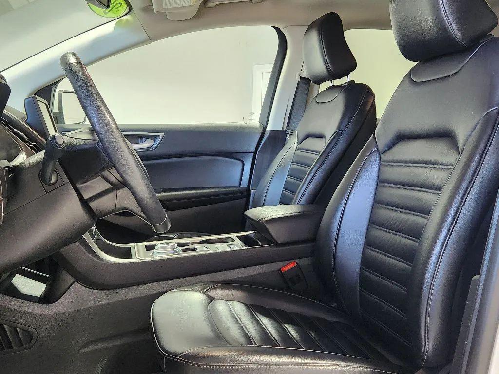 used 2024 Ford Edge car, priced at $21,499