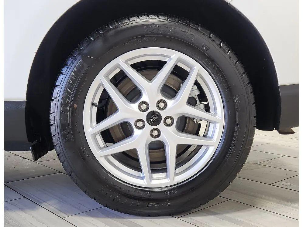 used 2024 Ford Edge car, priced at $21,499